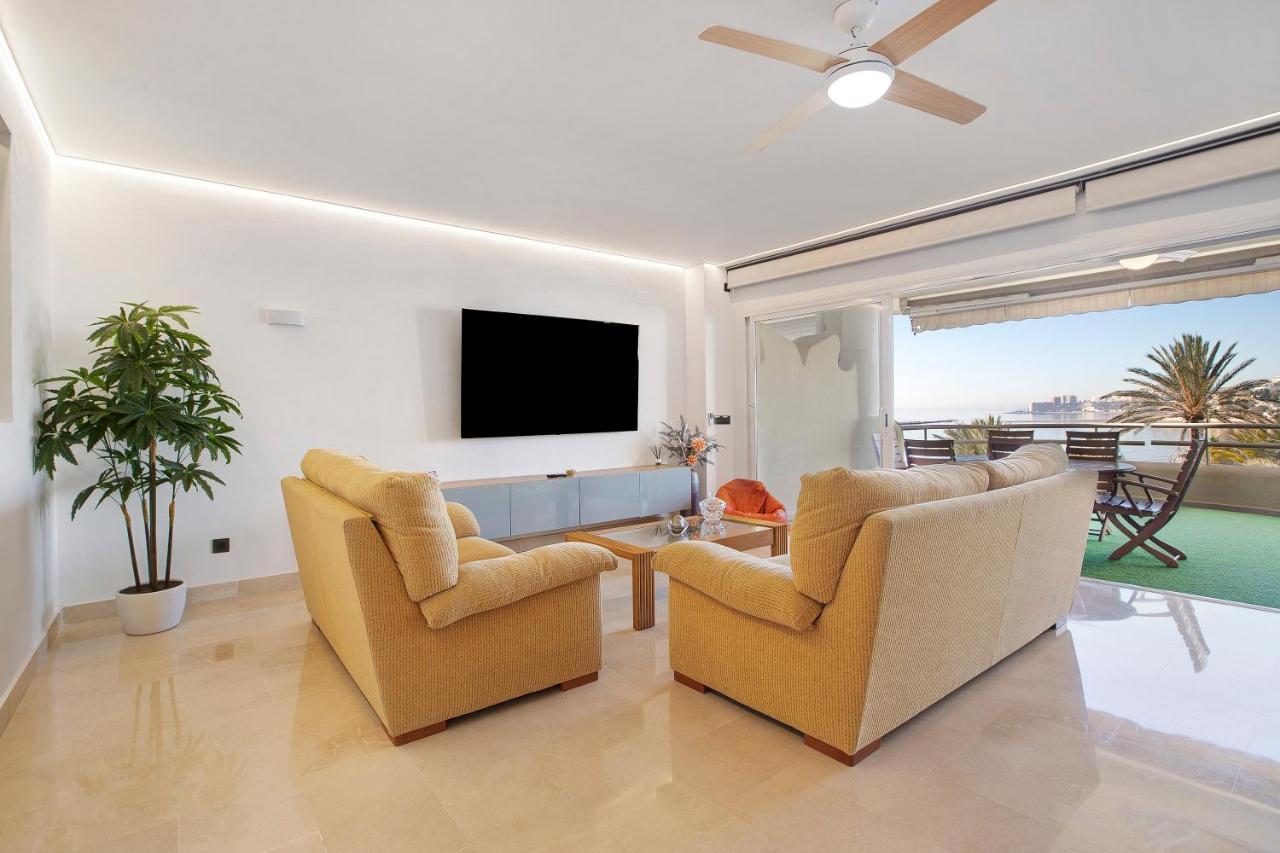 Luxury In Puerto Marina Apartment Benalmadena Exterior photo